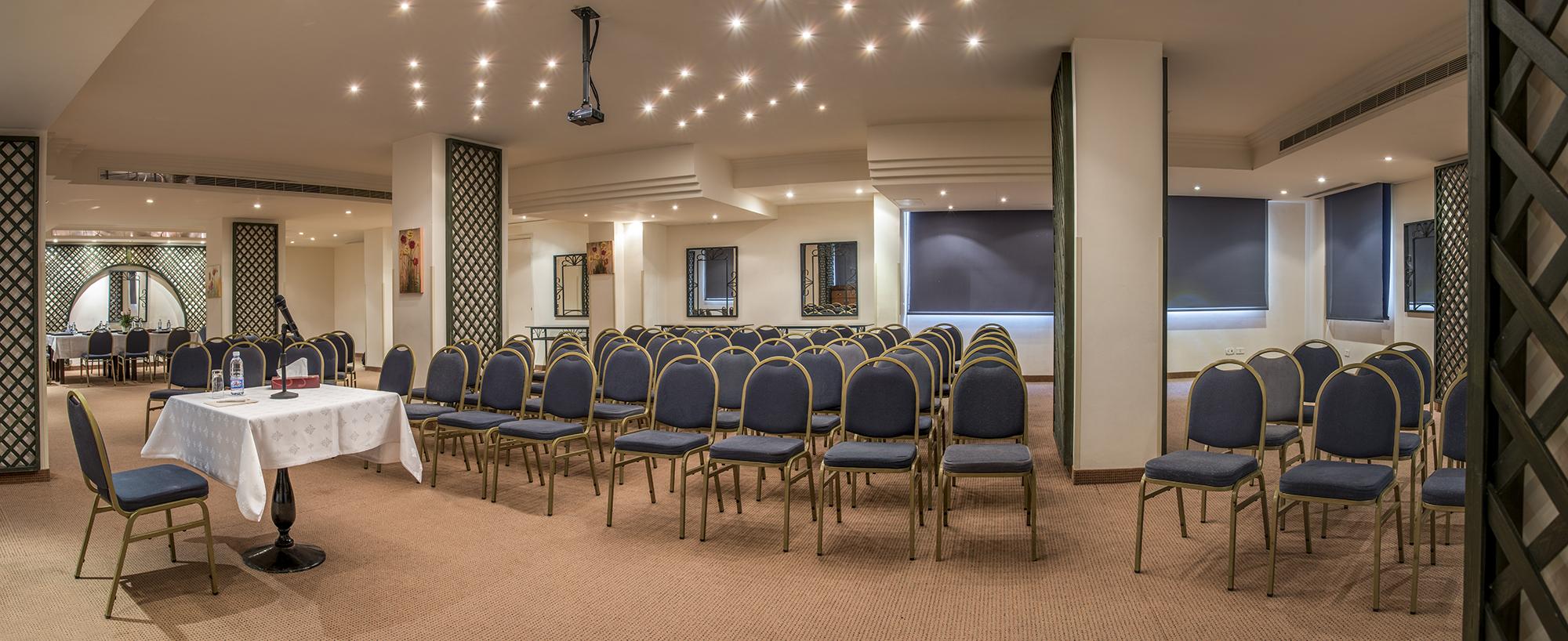 Rawche Universal Apartments Beirut Bagian luar foto