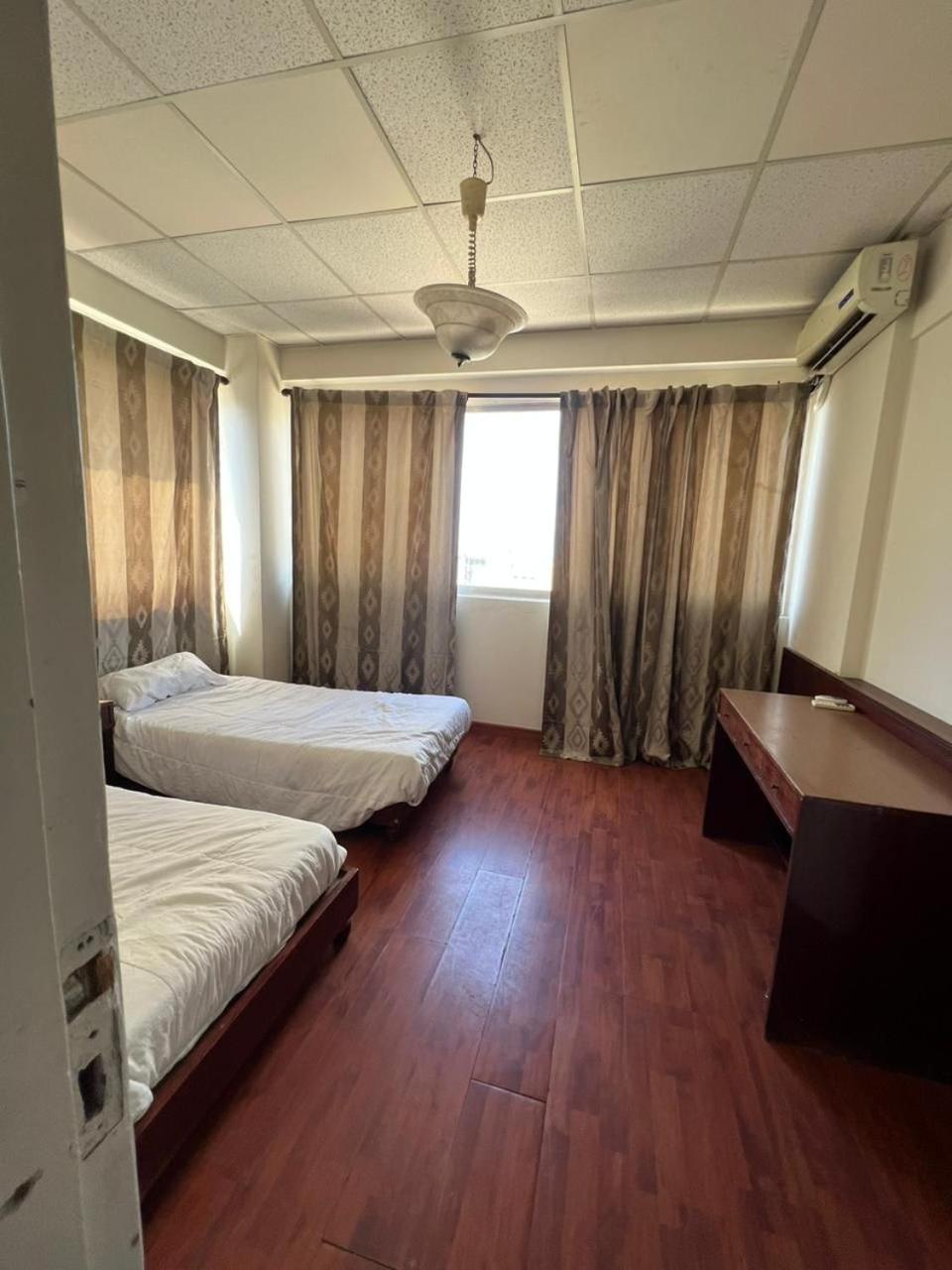 Rawche Universal Apartments Beirut Bagian luar foto
