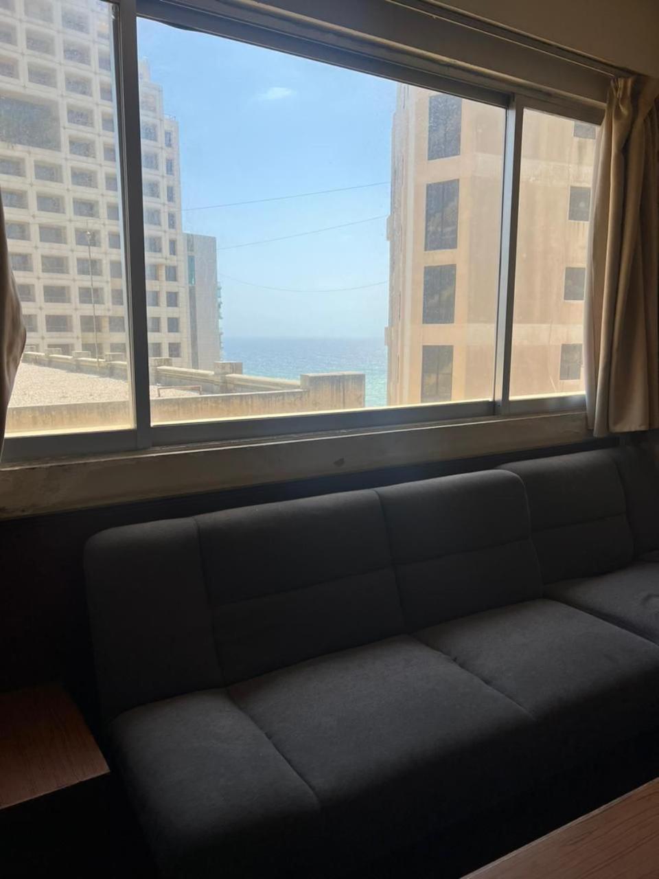 Rawche Universal Apartments Beirut Bagian luar foto