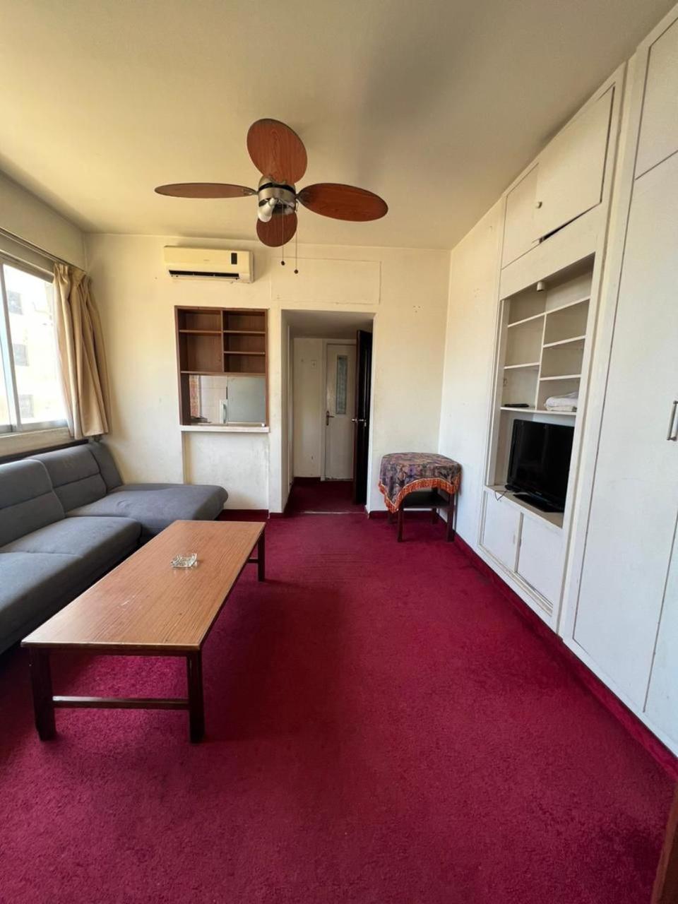 Rawche Universal Apartments Beirut Bagian luar foto